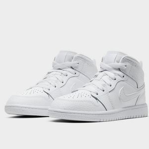 Gradeschool Jordan Retro 1 White on White